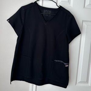 Figs 3-Pocket Scrub Top